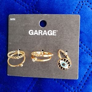 3 for $30: New Ring Set 😍
